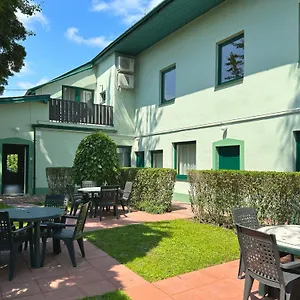 Irisz Panzio *** Budapest