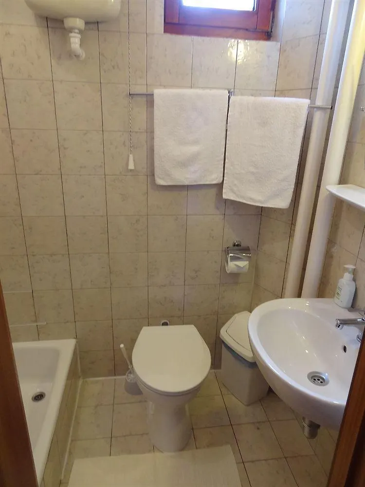 Bai Panzio Hotel Budapest 3*,
